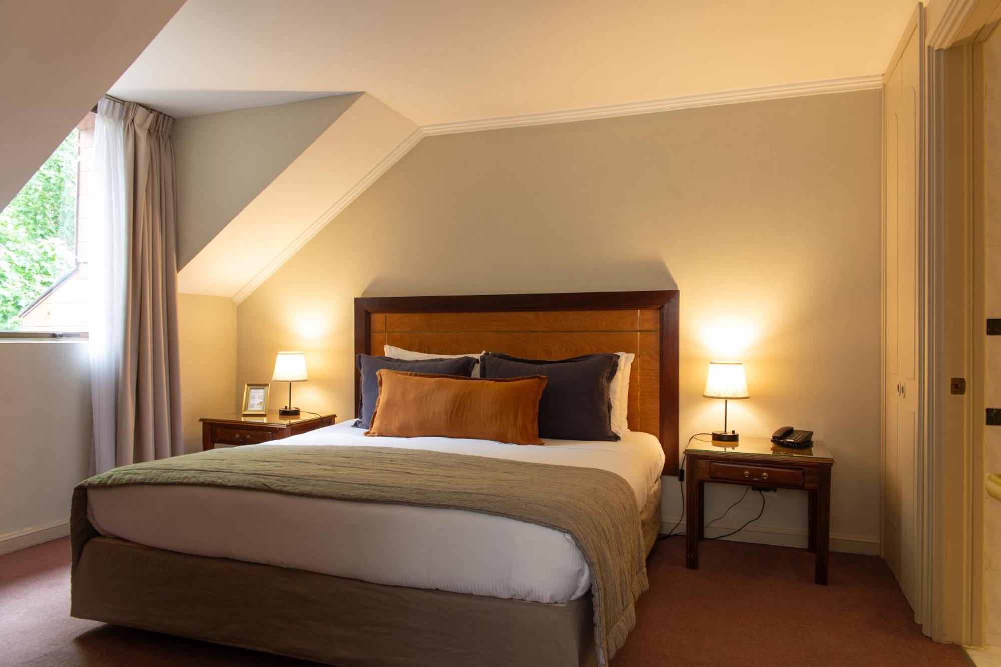 Puerta Del Sur Hotel 4*